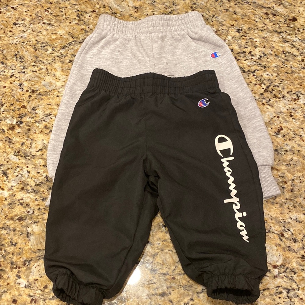 Brand Champion, Size 12m, Color’s Black & Gray